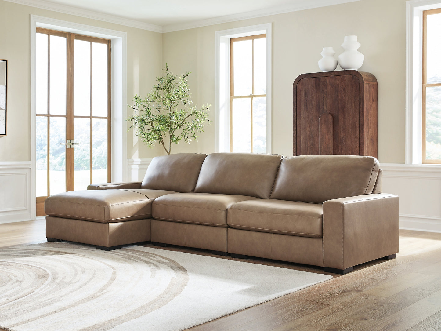 Veronella 3-Piece Sectional with Chaise